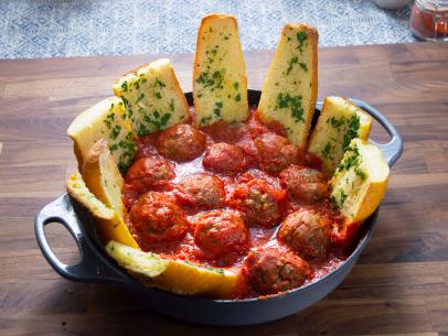 Meatballs and Garlic Bread